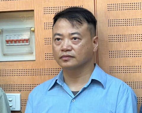 Shark Bình câu kết với Mr Pips cung cấp thông tin sai lệch cho cơ quan điều tra