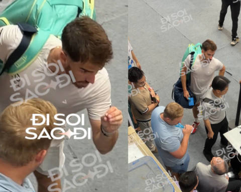 Clip: Thua Vinh Hiển trong ngỡ ngàng, tay vợt Top 2 thế giới tranh luận cực gắt với tổ VAR