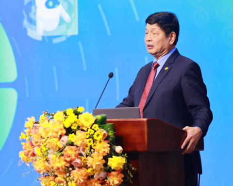 Chủ tịch HĐQT FPT Trương Gia Bình nói về một “kỳ tích” trong thực thi Nghị quyết 57: Nếu trước đây dự án cần tới 4 năm, nay hoàn thành chỉ trong 1 năm và vận hành trơn tru sau 6 tháng