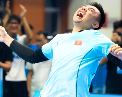 Quá dễ dàng: Lý Hoàng Nam đánh bại Trương Vinh Hiển chỉ với 2 set đấu chớp nhoáng, vô địch đơn nam Pro PPA Hanoi