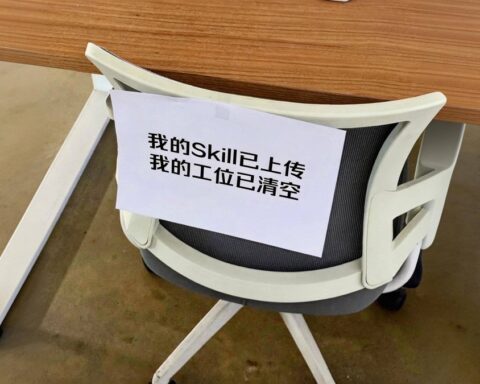 “Ác mộng” AI chốn công sở tại Trung Quốc: Sếp âm thầm tạo bản sao của nhân viên, nhân viên dùng AI “hạ độc” công ty trước khi bị thay thế