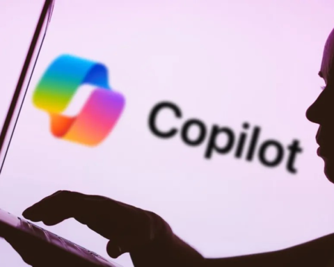 Công nghệ 6/4: Trung Quốc siết AI tạo ‘con người số’