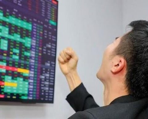 Tín hiệu tạo đáy xuất hiện, Vietcap dự báo VN-Index có thể chinh phục 1.830 điểm trong tháng 4