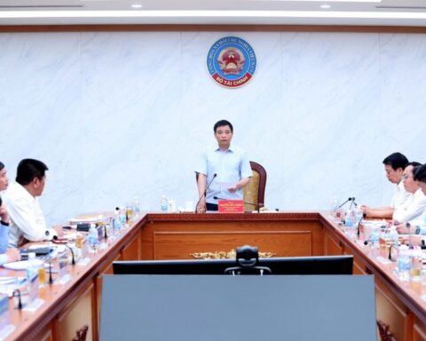 Thu, chi ngân sách nhà nước đều tăng trưởng khá