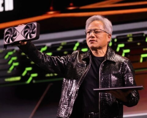 Ngành nghề từng bị AI “đe dọa xóa sổ” đầu tiên, nay lại tăng cao nhu cầu nhân lực, CEO Nvidia lý giải nguyên nhân