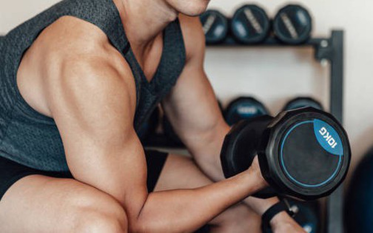 Tập tạ: “Cái bẫy” trọng lượng và những sai lầm khiến gymer tập mãi không đẹp