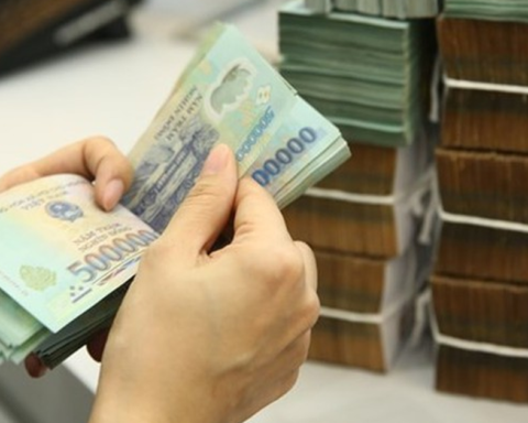 Ngân hàng tiếp tục tăng lãi suất tiết kiệm, gửi 500.000 đồng nhận lãi tới 8,2%/năm