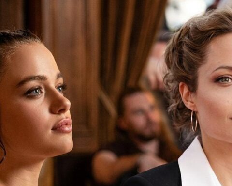 Con gái Angelina Jolie chấp nhận làm nền, xuất hiện 10 giây gây sốt điên đảo vì quá xinh