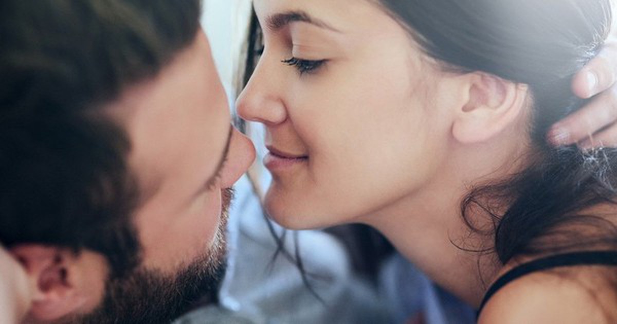 Các cặp đôi hạnh phúc quan hệ bao nhiêu lần một tuần?