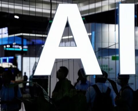 Bơm 650 tỷ USD vào AI: Big Tech Mỹ đang xây dựng “đế chế” hay tự đào hố chôn mình?