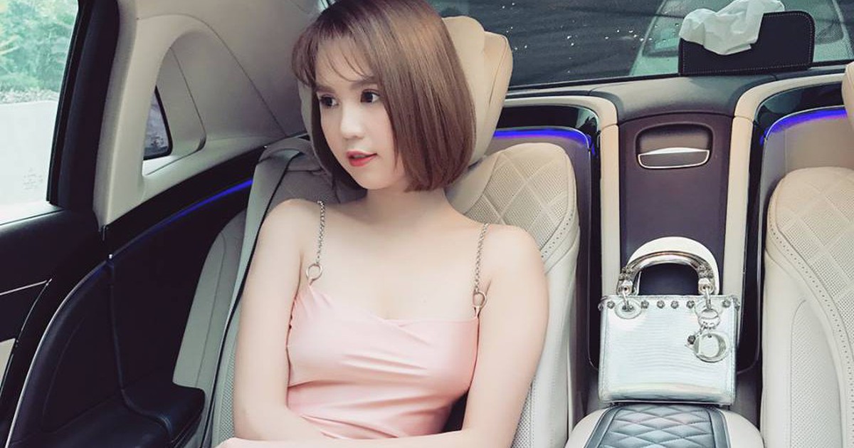 Showbiz từng chứng kiến “đại tiệc pass đồ” xa xỉ của Ngọc Trinh: Từ kim cương đến túi hiệu, tổng giá trị gần 30 tỷ!