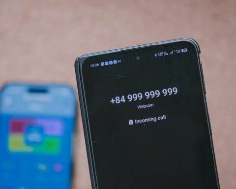 Ứng dụng cho phép gọi điện với số bất kỳ đang viral: Kỹ thuật lừa đảo qua điện thoại nguy hiểm nhất hiện nay hoạt động thế nào