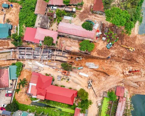 Hà Nội tăng tốc thi công kênh 920 tỷ đồng dẫn nước ‘hồi sinh’ sông Tô Lịch