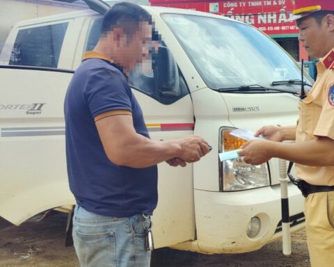 Quy định lớn liên quan đến tất cả ô tô trên cả nước sẽ bị bãi bỏ từ năm sau: CSGT sẽ kiểm soát thế nào?