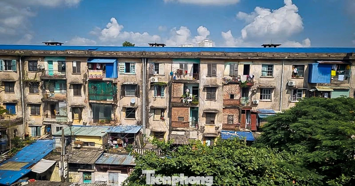 Tận thấy cuộc sống người dân tại các khu chung cư ‘chờ sập’