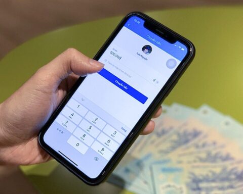 Phong tỏa tài khoản ngân hàng, tịch thu toàn bộ tiền nếu người dùng có hành vi sau