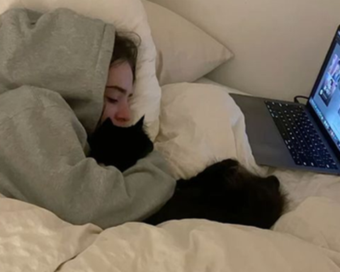 5 dấu hiệu bất thường ban đêm cảnh báo ung thư