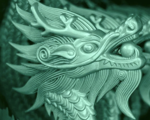 Nhóm quỹ Dragon Capital “chốt lời” hai nhóm cổ phiếu, chờ giải ngân khi thị trường rung lắc mạnh