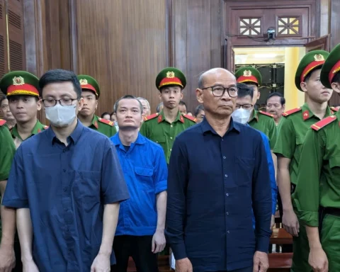 Vụ thâu tóm ‘đất vàng’ 39-39B Bến Vân Đồn: Cựu Tổng giám đốc bị ‘vào thế đã rồi’?