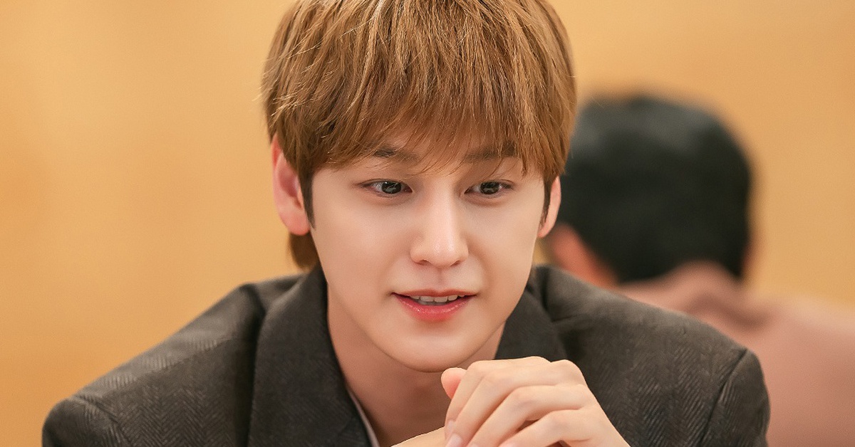 Kim Bum uống thuốc trường sinh à?