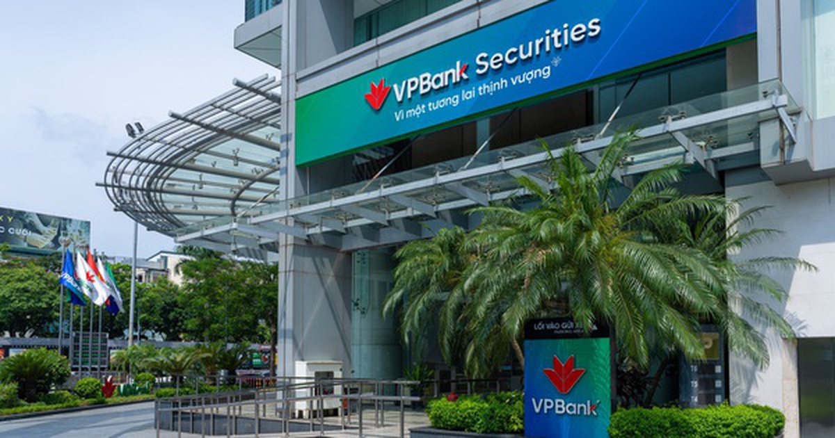 Thành viên HĐQT độc lập VPBankS từ nhiệm