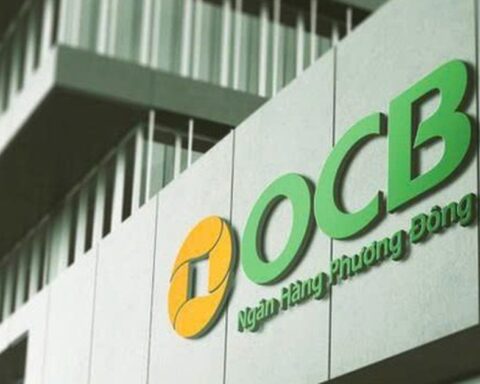 Người nhà lãnh đạo OCB bán ra cổ phiếu đã đăng ký