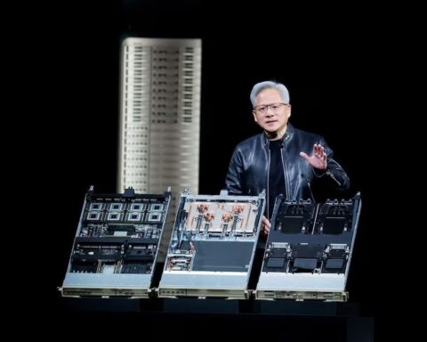 NVIDIA và cú nổ 1.000 tỷ USD: Jensen Huang tuyên bố “thời điểm bước ngoặt” đã tới!