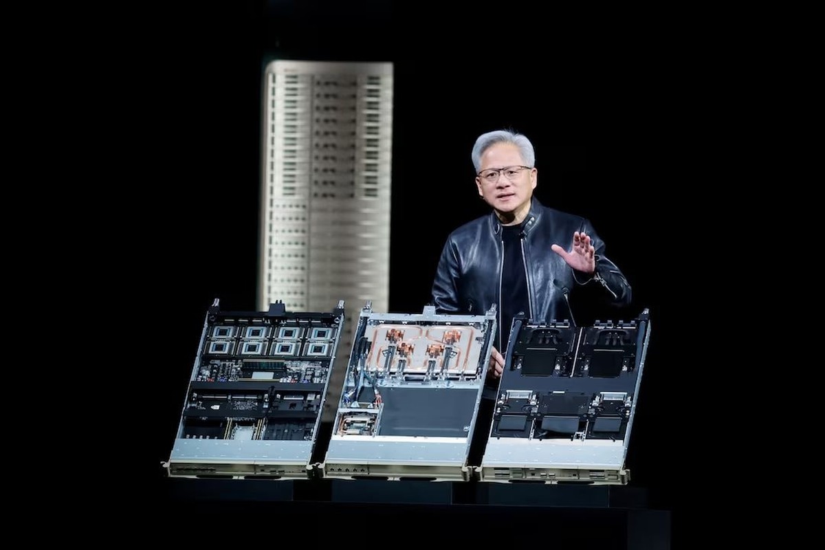 NVIDIA và cú nổ 1.000 tỷ USD: Jensen Huang tuyên bố “thời điểm bước ngoặt” đã tới!