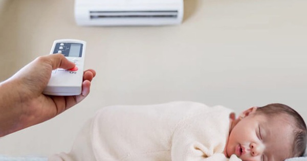 Mùa nóng, nguy cơ viêm phổi ở trẻ tăng vì dùng điều hòa sai