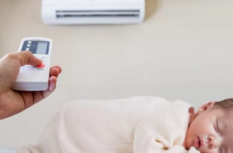 Mùa nóng, nguy cơ viêm phổi ở trẻ tăng vì dùng điều hòa sai