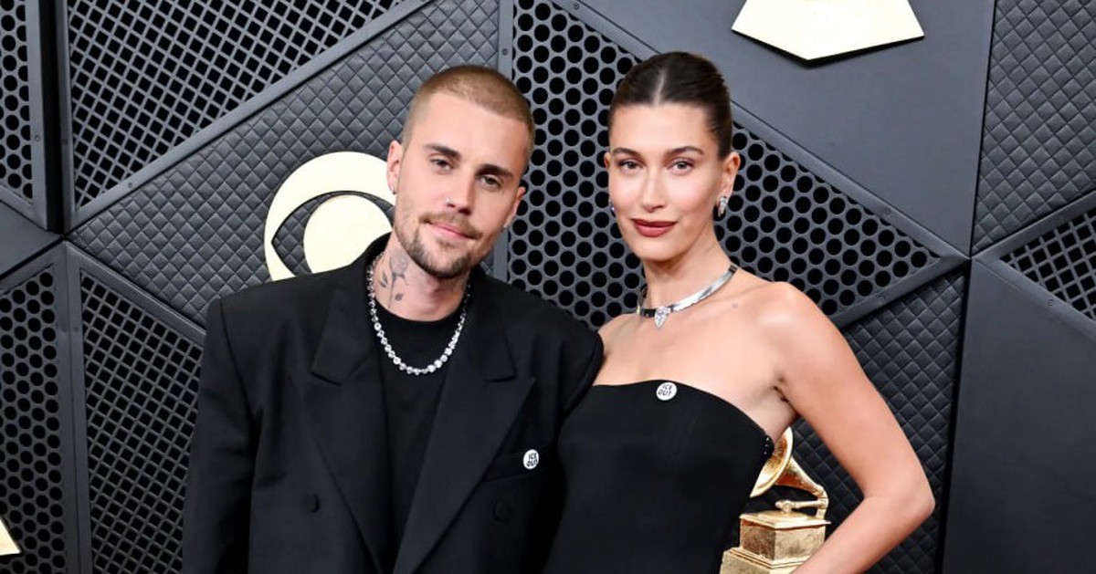 Justin Bieber và Hailey Bieber thế này ai dám đồn ly hôn