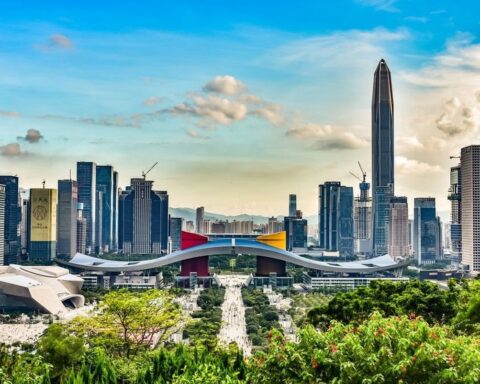 Chuyện gì đây: Hàng loạt nhân tài AI Trung Quốc rời Mỹ về quê hương, tỷ lệ du học sinh tinh hoa lao dốc từ 50% xuống 20%