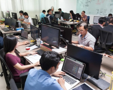 Một click có ngay kỹ năng như Steve Job, dự án AI với chỉ 4 tiếng hoàn thiện đang gây bão mạng tại Trung Quốc