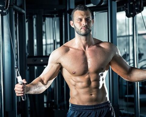 Sai lầm kinh điển tại phòng gym: Tại sao càng tập ngực, dáng càng gù?