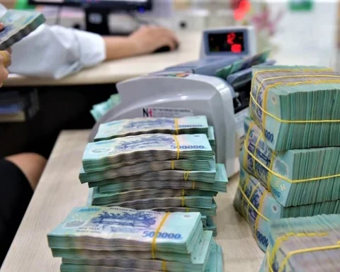 Con trai tỷ phú chi hơn 800 tỷ đồng gom cổ phiếu, HPG bứt phá