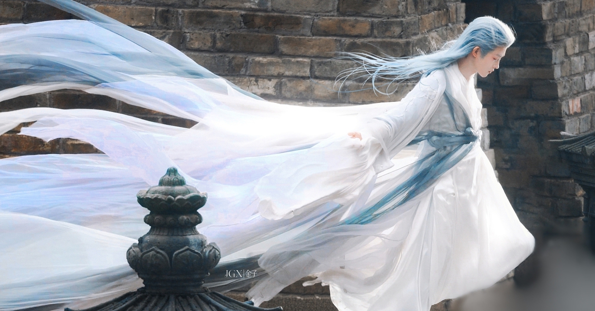 Điền Gia Thụy đẹp như Tiểu Long Nữ bản nam