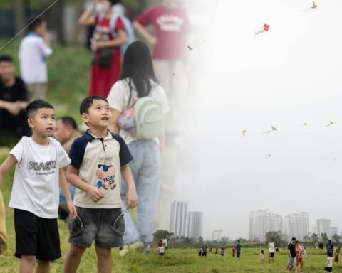 Một góc Hà Nội hóa “làng quê”, đông nghịt người thả diều mỗi chiều