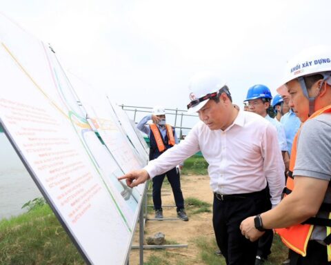 Chủ tịch Hà Nội yêu cầu đưa cầu Tứ Liên, Trần Hưng Đạo vào khai thác quý II/2027