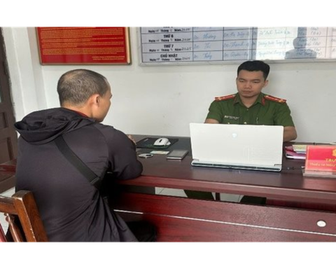 Phải đóng thuế 5% vì tài khoản nhận 1,8 tỷ đồng: Người đàn ông quyết báo công an Gia Lai