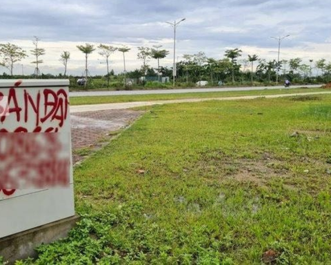 Đất nền thanh khoản suy yếu nhưng giá chưa giảm mạnh, vì sao?