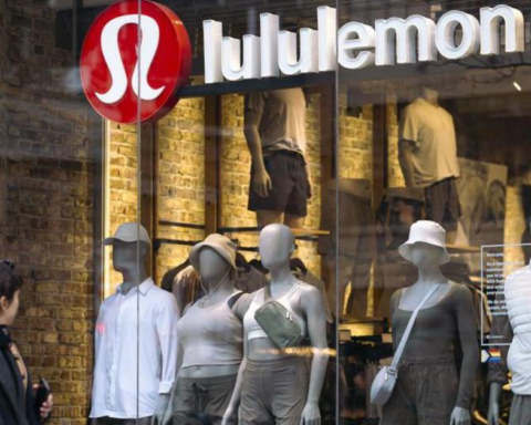 Lululemon bị điều tra vì nghi vấn dùng “hóa chất vĩnh cửu” có thể gây ung thư