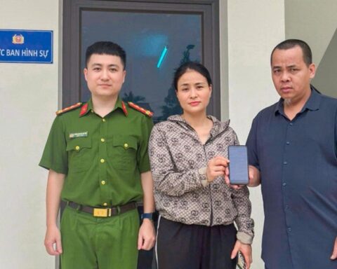 Chuyển khoản thành công 180 triệu, người phụ nữ SN 1982 nhận ngay cuộc gọi từ công an: Hé lộ tình huống hiếm gặp khiến nhiều người giật mình