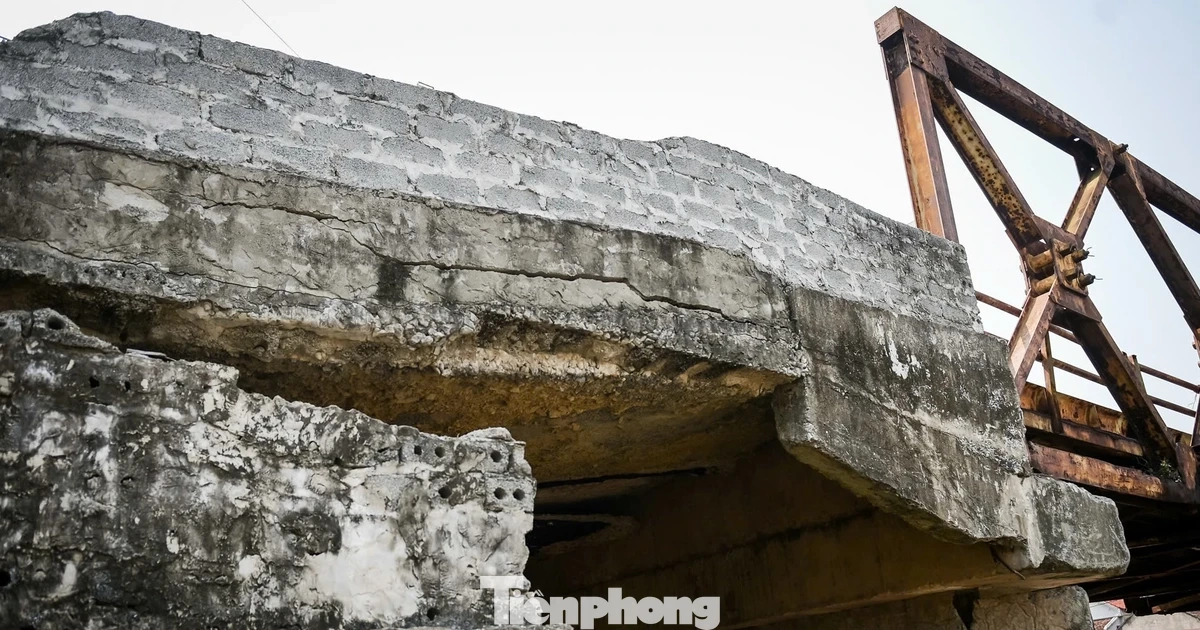 Hai cây cầu ‘chờ sập’ ở Ninh Bình