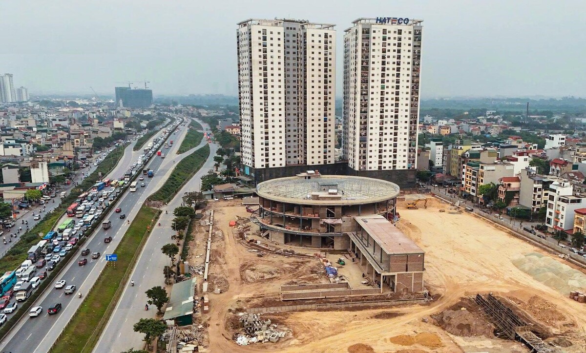 Mục sở thị bến xe có thiết kế độc đáo ở cửa ngõ Hà Nội