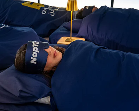 Chỉ có người Dubai mới dám làm vậy: Xu hướng đi tập gym để ngủ