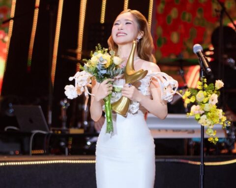 Hơn 18 nghìn lượt phẫn nộ bài đăng nhận giải Cống hiến của Hương Tràm