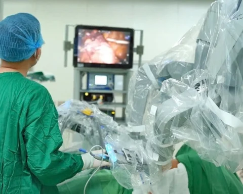 Ung thư thực quản trẻ hóa, bác sĩ cảnh báo ‘nóng’