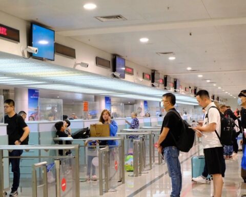 Người dân sắp đi nước ngoài chú ý thông báo từ Công an