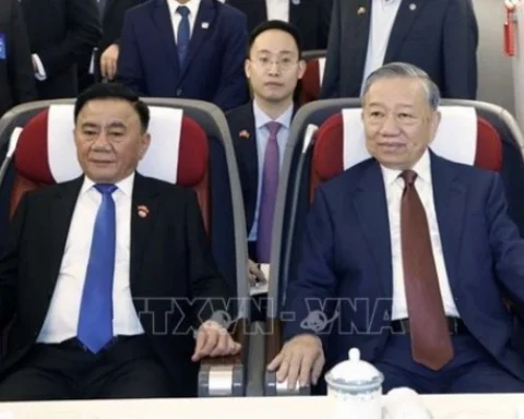 Tổng Bí thư, Chủ tịch nước Tô Lâm đi tàu cao tốc thăm Nam Ninh, Trung Quốc