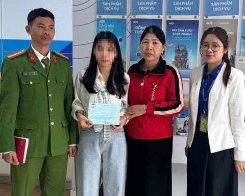 Chuyển khoản thành công 1,64 tỉ đồng vào STK ngân hàng ACB, người đàn ông SN 1990 phải đến trình báo công an